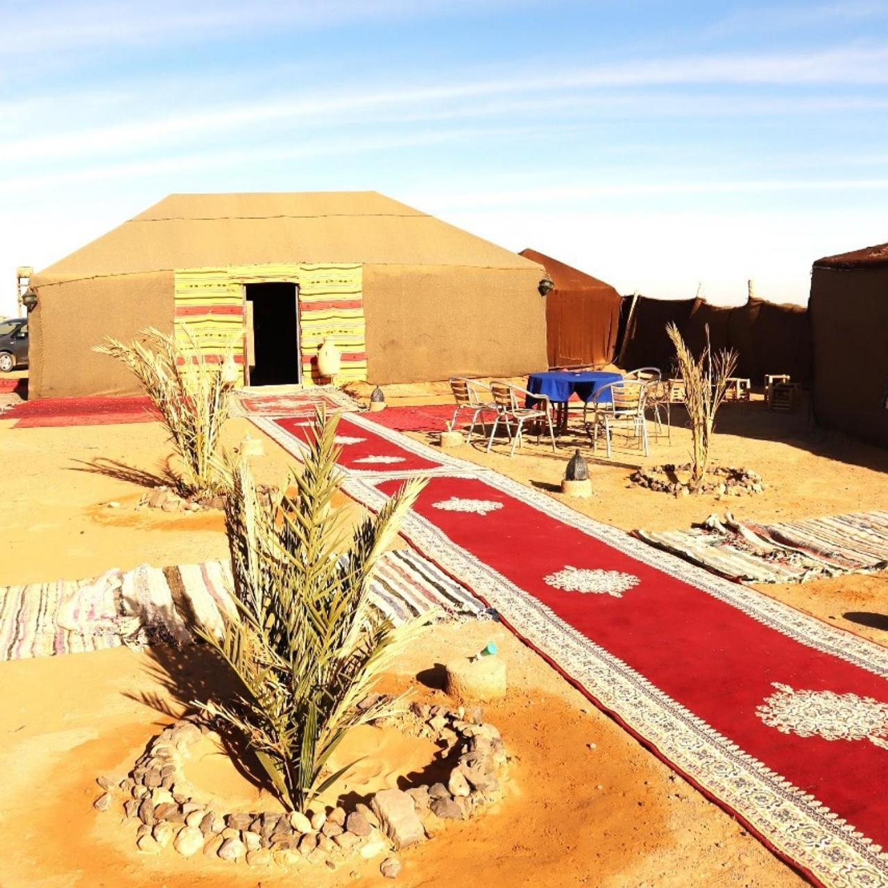 Bivouac La Fibule Des Dunes メルズーガ エクステリア 写真